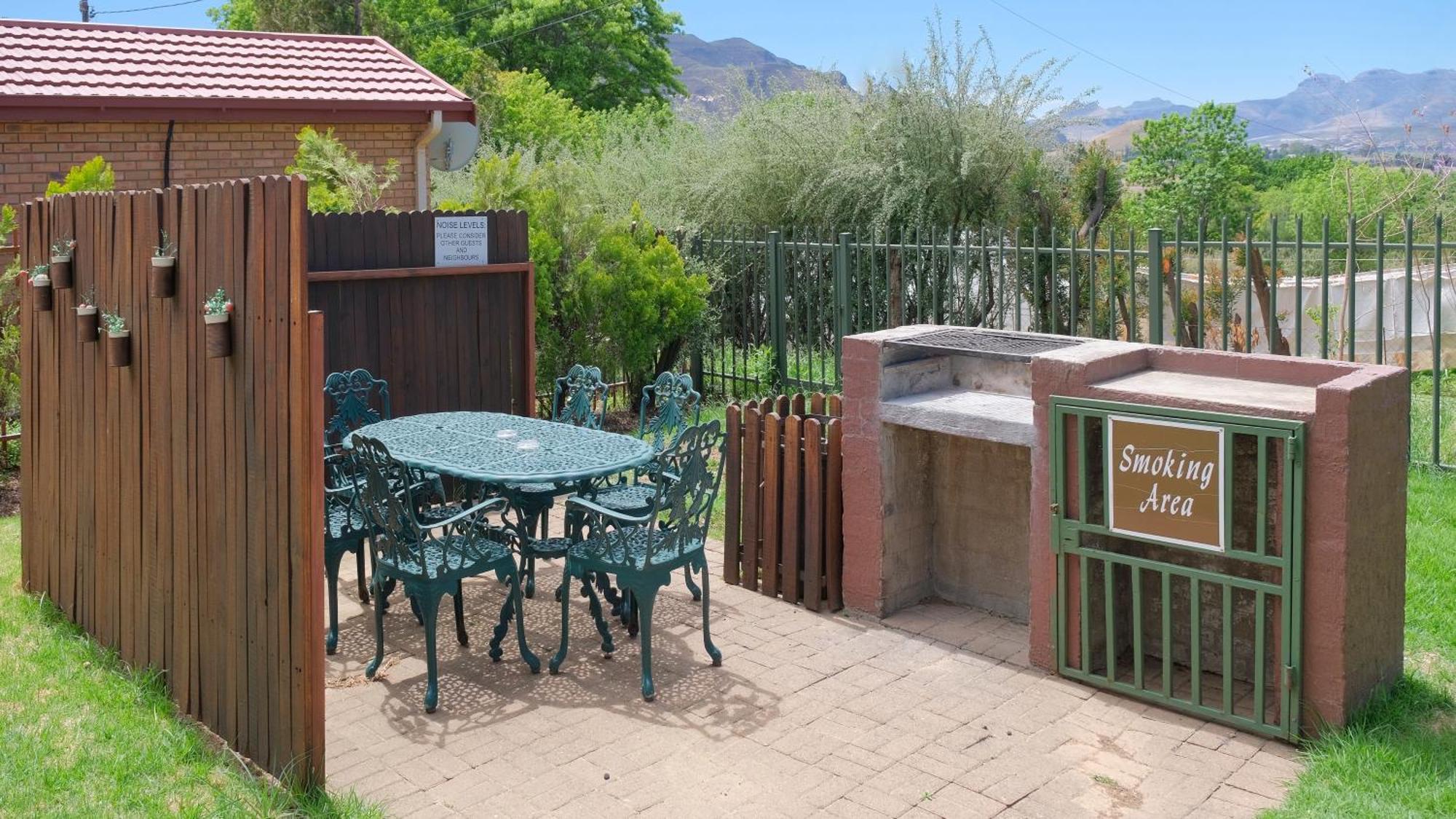 Knock Out View Clarens Hotell Eksteriør bilde