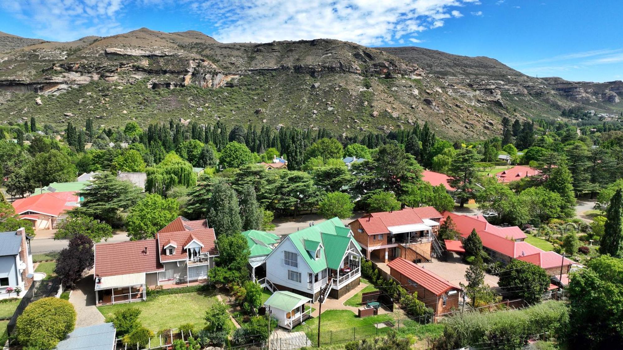 Knock Out View Clarens Hotell Eksteriør bilde